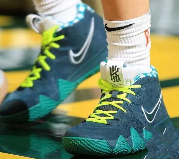 WNBA 2018-19 赛季球鞋上脚精选 WNBA 2018-19 赛季球鞋上脚一览